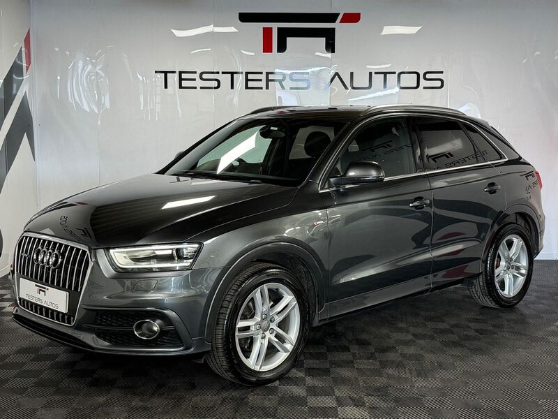 AUDI Q3