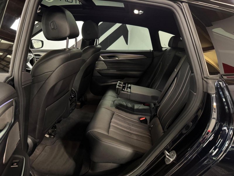 BMW 6 SERIES