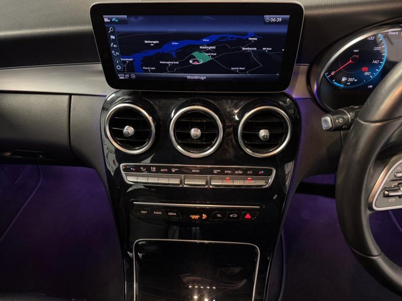 MERCEDES-BENZ C CLASS