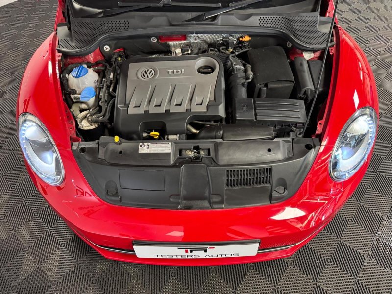 VOLKSWAGEN BEETLE