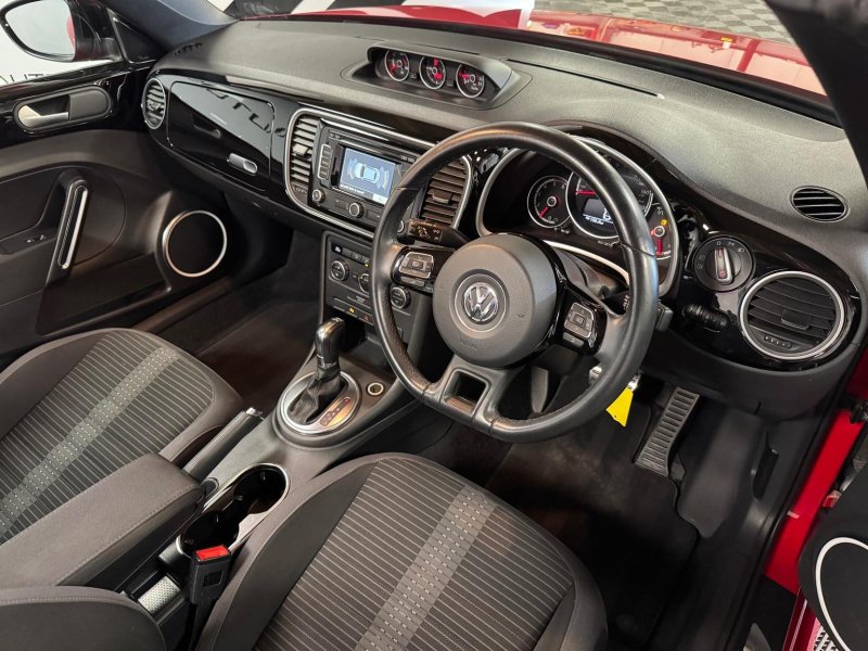 VOLKSWAGEN BEETLE