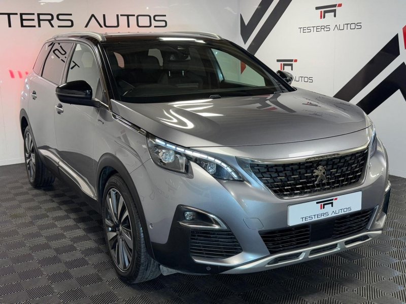 PEUGEOT 5008