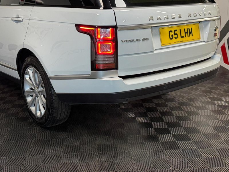 LAND ROVER RANGE ROVER