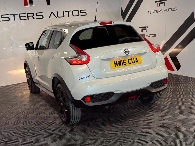 NISSAN JUKE