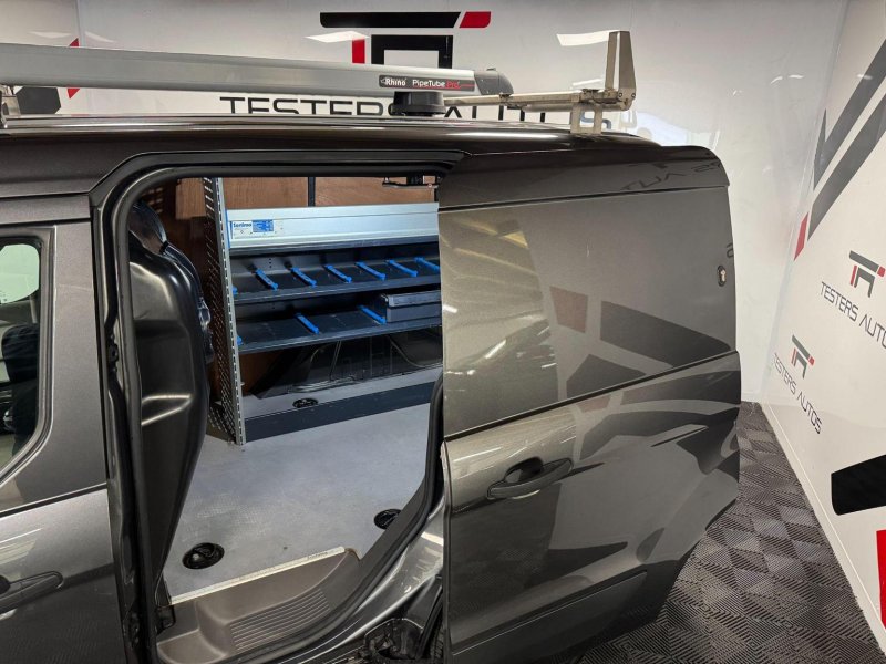 FORD TRANSIT CONNECT