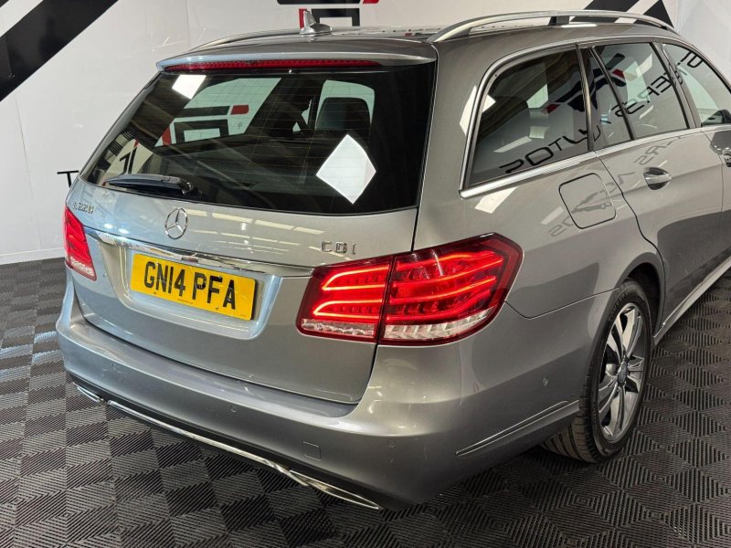 MERCEDES-BENZ E CLASS