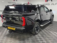 NISSAN NAVARA