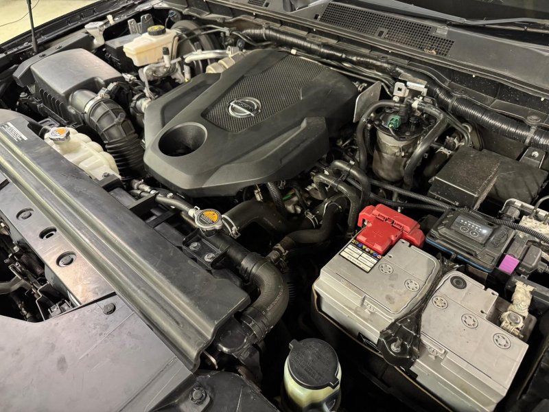 NISSAN NAVARA